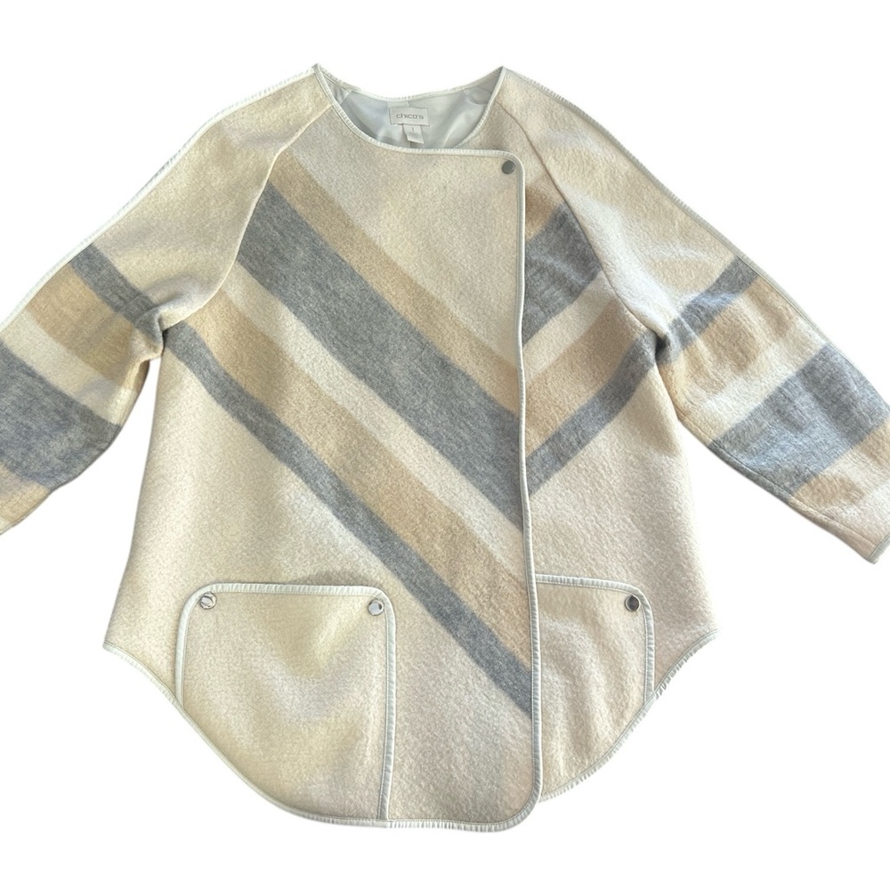 Women’s Chico’s Wool Cream/Gray/Tan Striped  Jacket size 1 EUC